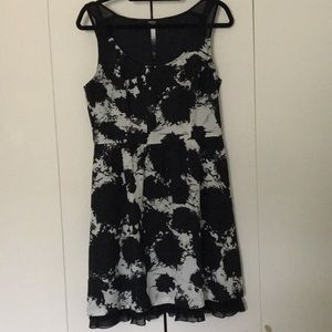 Kenzie black and white dress